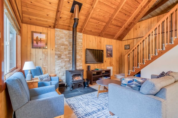 Play Chalet-105